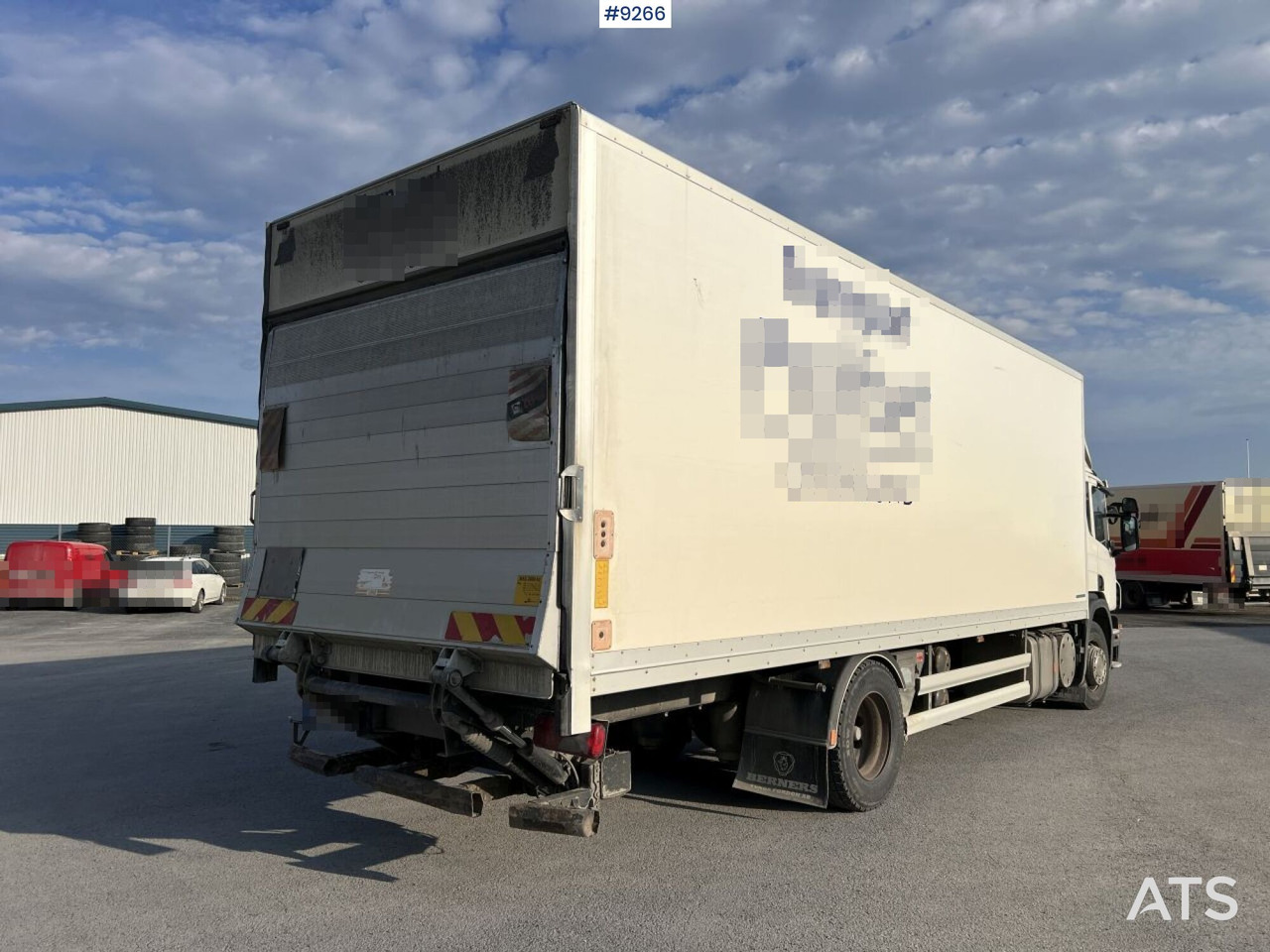 Scania P280 Van with tailgate lift - Caminhão furgão: foto 4 Scania P280 Van with tailgate lift - Caminhão furgão: foto 4