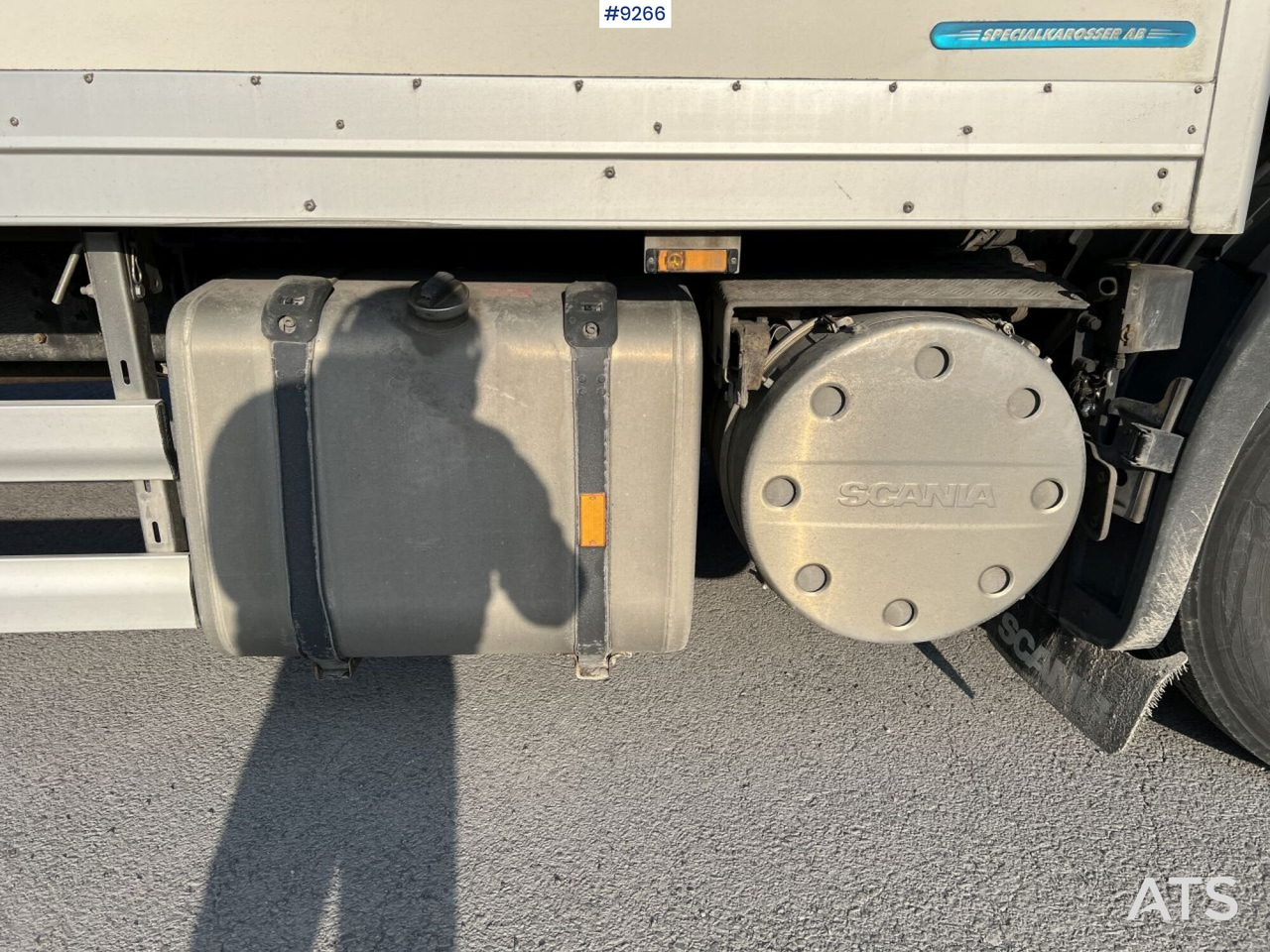 Caminhão furgão Scania P280 Van with tailgate lift: foto 15