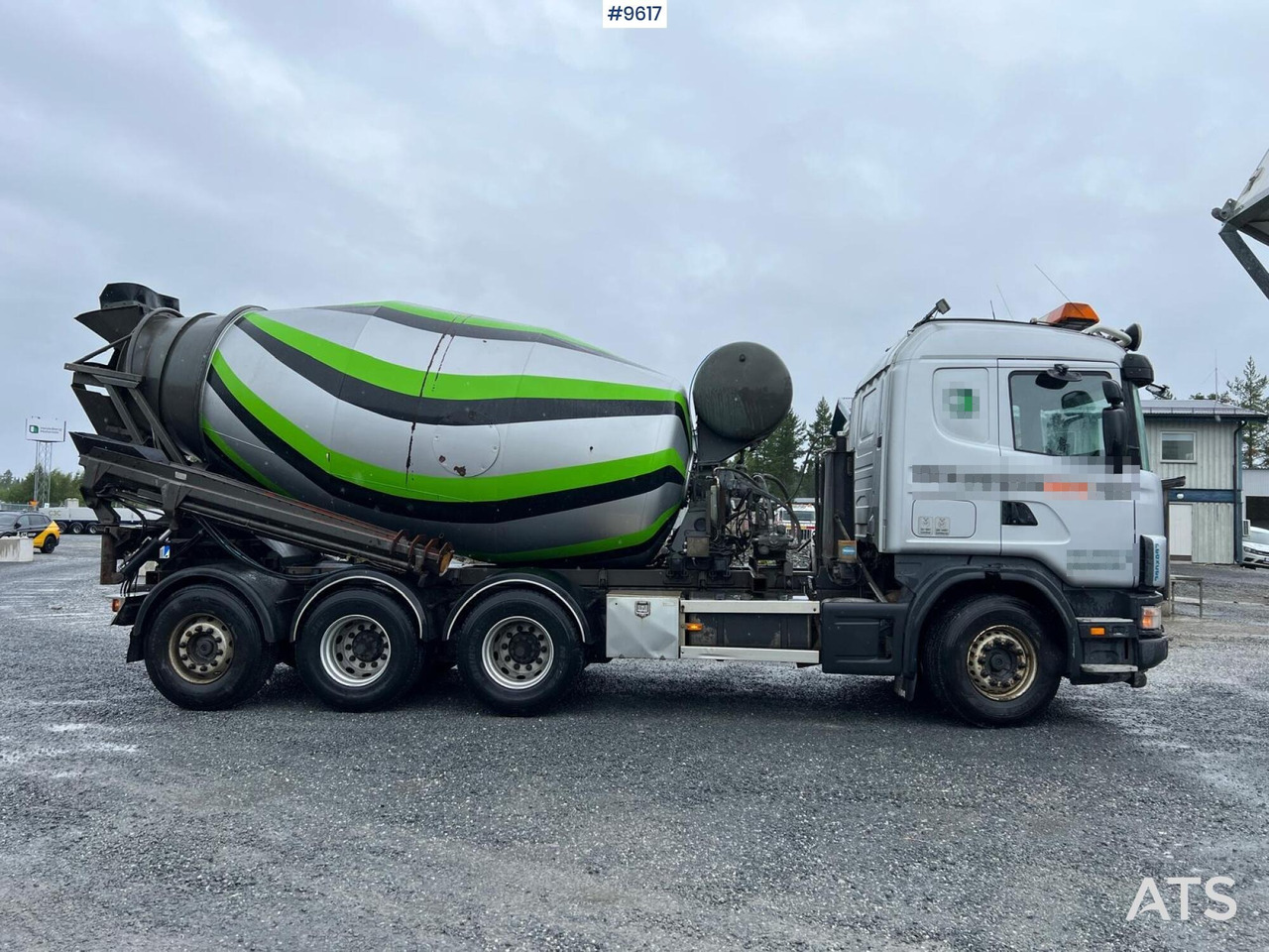 Scania R124 tridem with LAXO quick release / Concrete truck - Caminhão betoneira: foto 5 Scania R124 tridem with LAXO quick release / Concrete truck - Caminhão betoneira: foto 5