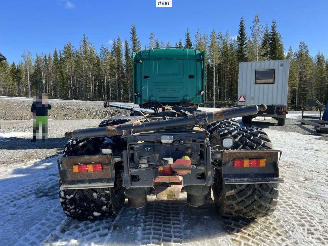 Scania R124 with cameleont quick lock, underbite and plow attachments - Caminhão chassi: foto 5 Scania R124 with cameleont quick lock, underbite and plow attachments - Caminhão chassi: foto 5