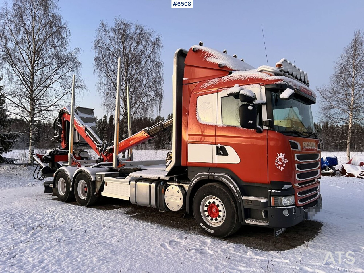 Scania R560 Timber Truck with crane - Caminhão florestal: foto 1 Scania R560 Timber Truck with crane - Caminhão florestal: foto 1