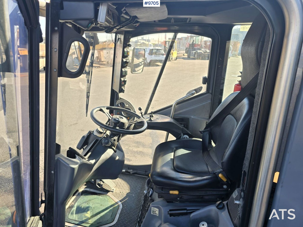 Sweeper - Tennant 636 (SEE VIDEO) - Varredora urbana: foto 5 Sweeper - Tennant 636 (SEE VIDEO) - Varredora urbana: foto 5