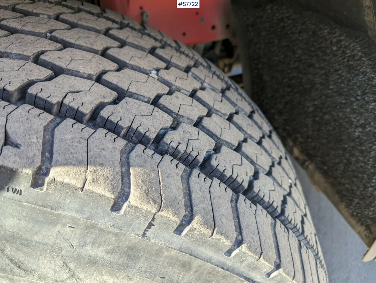 Tipper Truck DAF FAT XF530Z - Caminhão basculante: foto 5 Tipper Truck DAF FAT XF530Z - Caminhão basculante: foto 5