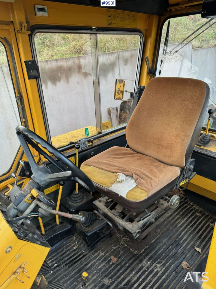 Volvo BM 646 Backhoe loader with 2 sets of tires. - Retroescavadeira: foto 5 Volvo BM 646 Backhoe loader with 2 sets of tires. - Retroescavadeira: foto 5