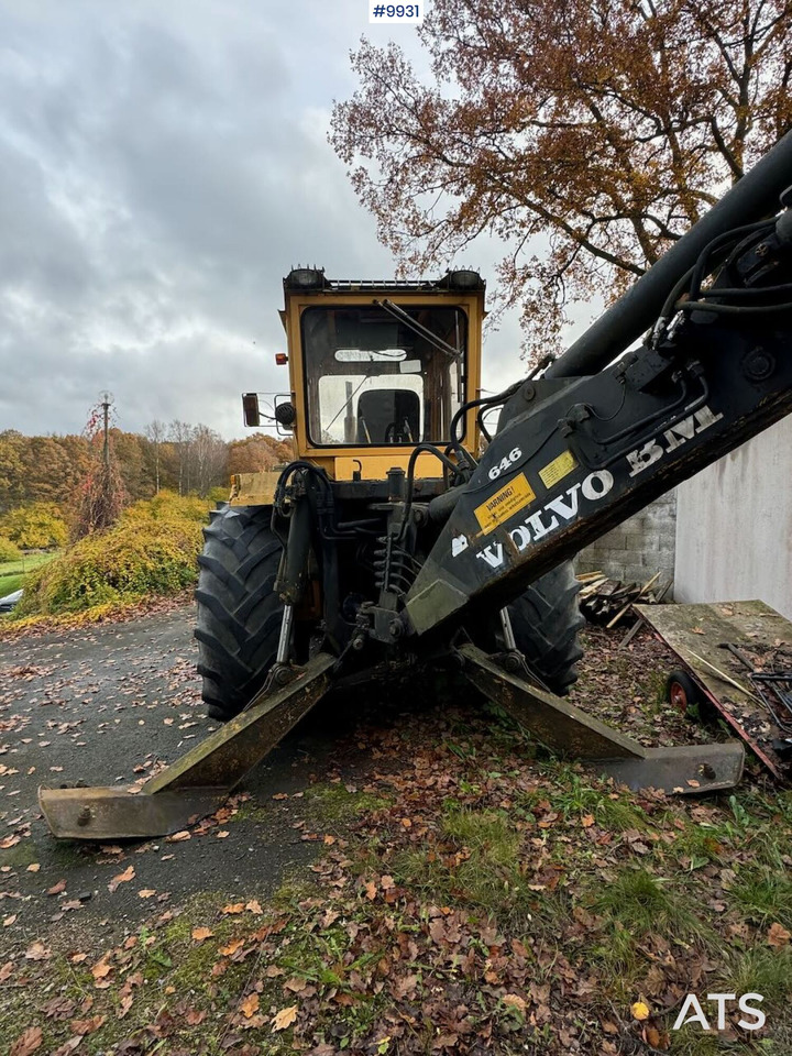 Volvo BM 646 Backhoe loader with 2 sets of tires. - Retroescavadeira: foto 3 Volvo BM 646 Backhoe loader with 2 sets of tires. - Retroescavadeira: foto 3