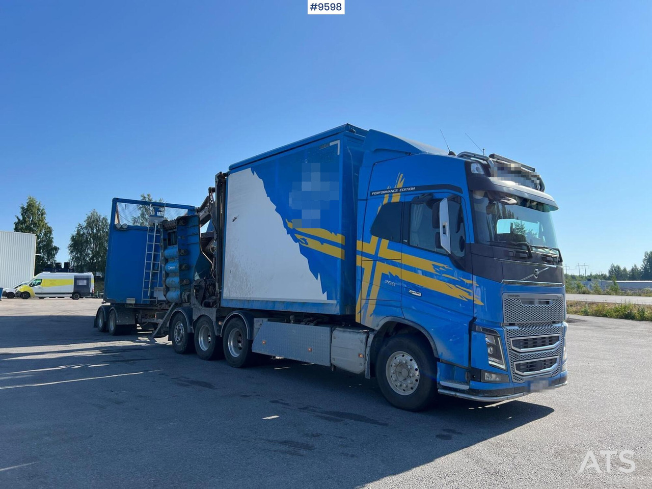 Volvo FH16 8*4 Bruks wood chipper - Caminhão basculante, Caminhão grua: foto 2 Volvo FH16 8*4 Bruks wood chipper - Caminhão basculante, Caminhão grua: foto 2