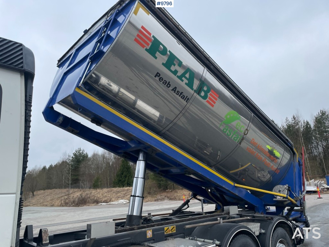 Volvo FM 370 6x2 Spreader truck - Caminhão basculante: foto 4 Volvo FM 370 6x2 Spreader truck - Caminhão basculante: foto 4