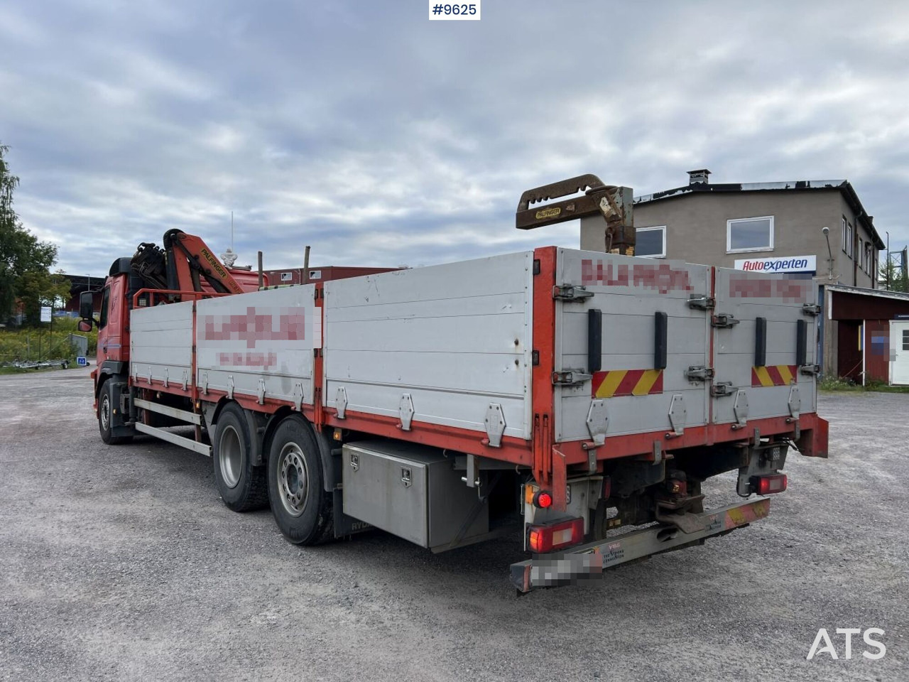Volvo FM 380 6*2 Crane truck - Caminhão grua, Camião de caixa aberta/ Plataforma: foto 3 Volvo FM 380 6*2 Crane truck - Caminhão grua, Camião de caixa aberta/ Plataforma: foto 3