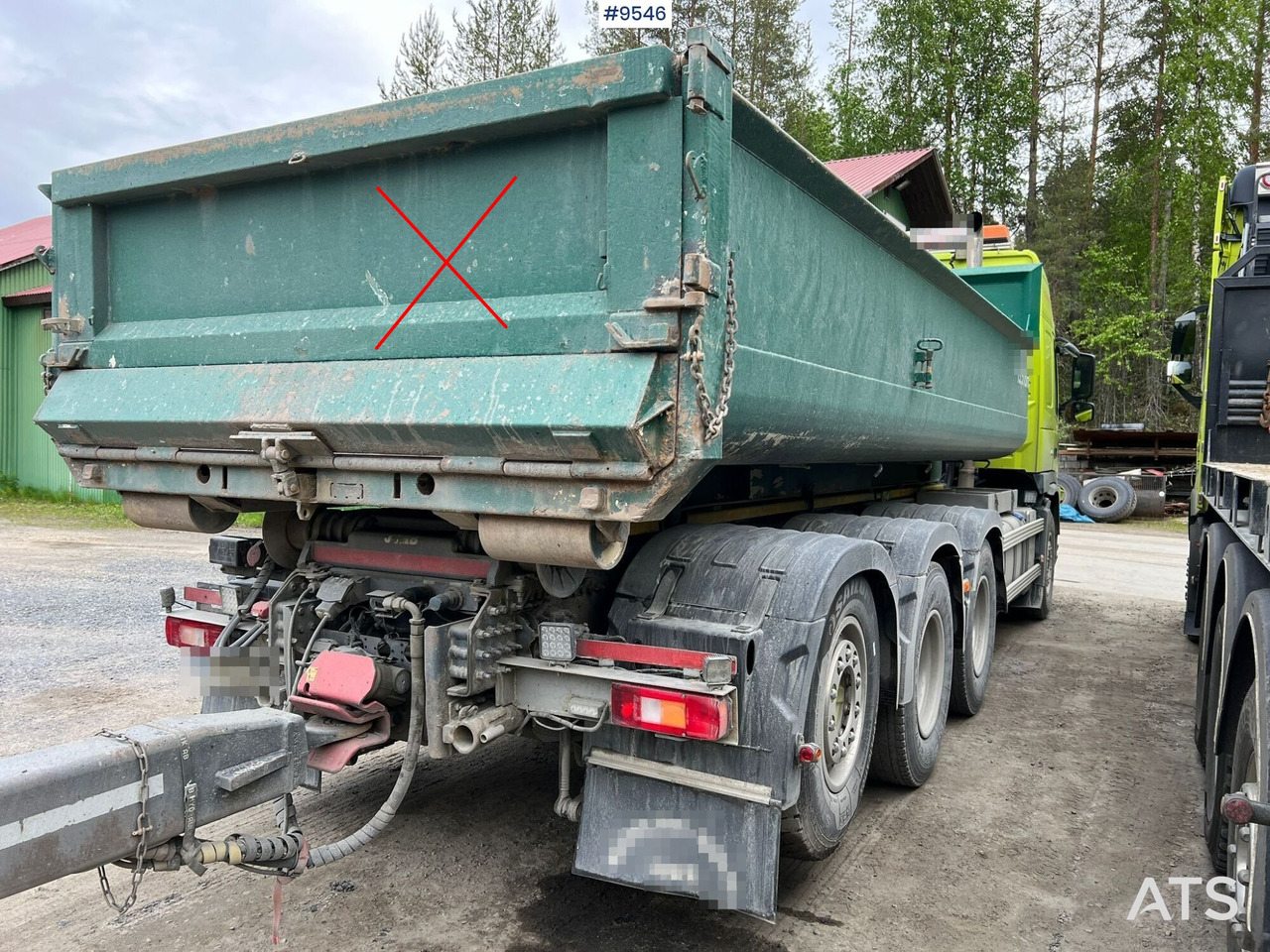Volvo FM 8*4 Tridem Lastväxlare - Caminhão polibenne: foto 3 Volvo FM 8*4 Tridem Lastväxlare - Caminhão polibenne: foto 3
