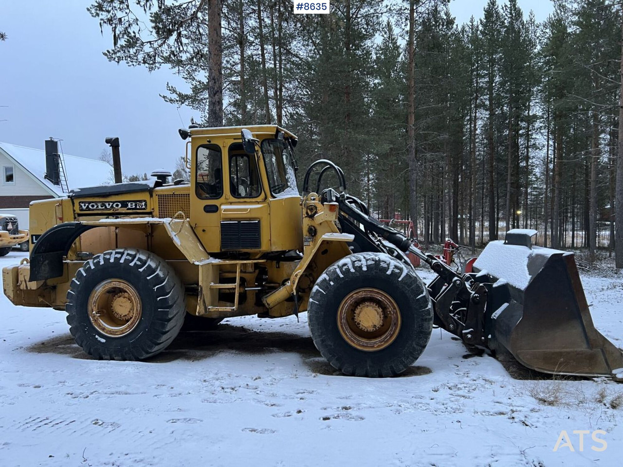 Wheel Loader Volvo BM L120 with bucket - Carregadeira de rodas: foto 2 Wheel Loader Volvo BM L120 with bucket - Carregadeira de rodas: foto 2