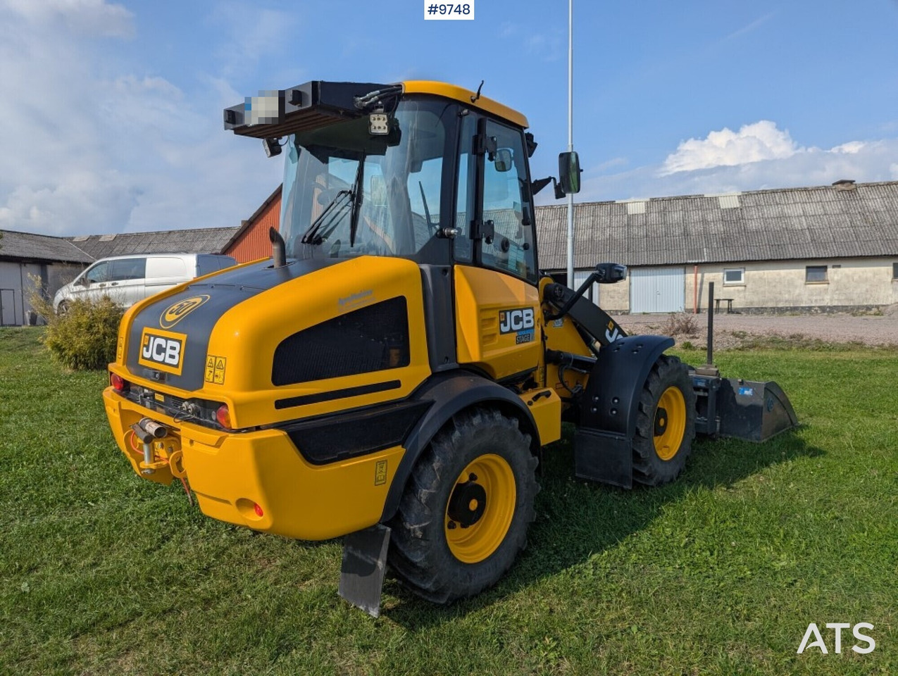 Wheel loader JCB 409 Stage V Nordic Edition 40km/h with attachments - Carregadeira de rodas: foto 3 Wheel loader JCB 409 Stage V Nordic Edition 40km/h with attachments - Carregadeira de rodas: foto 3