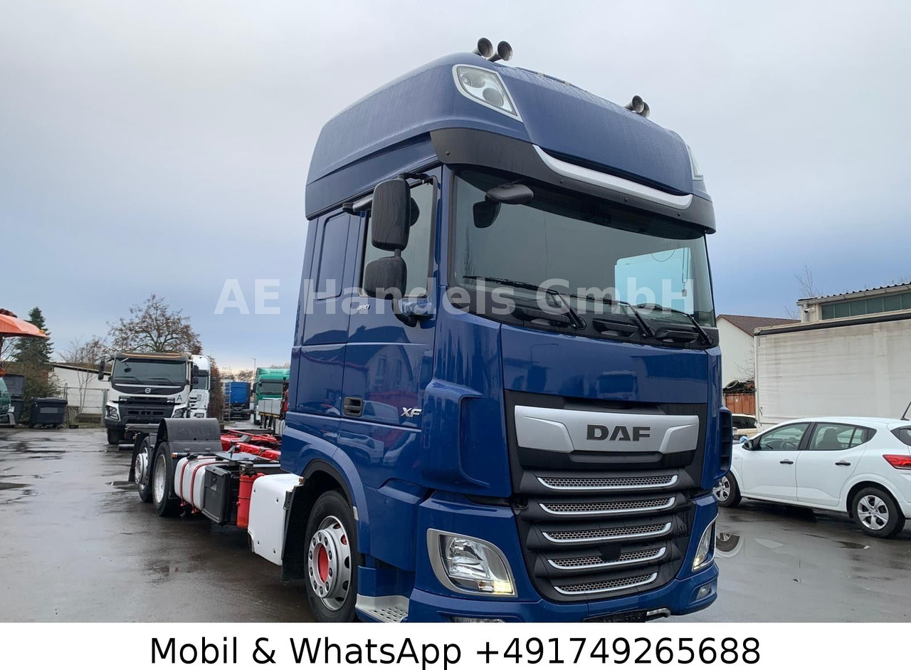 DAF XF 480 SSC LL BDF *Retarder/Lenk+Lift/ACC/2xTank - Caminhão transportador de contêineres/ Caixa móvel: foto 1 DAF XF 480 SSC LL BDF *Retarder/Lenk+Lift/ACC/2xTank - Caminhão transportador de contêineres/ Caixa móvel: foto 1