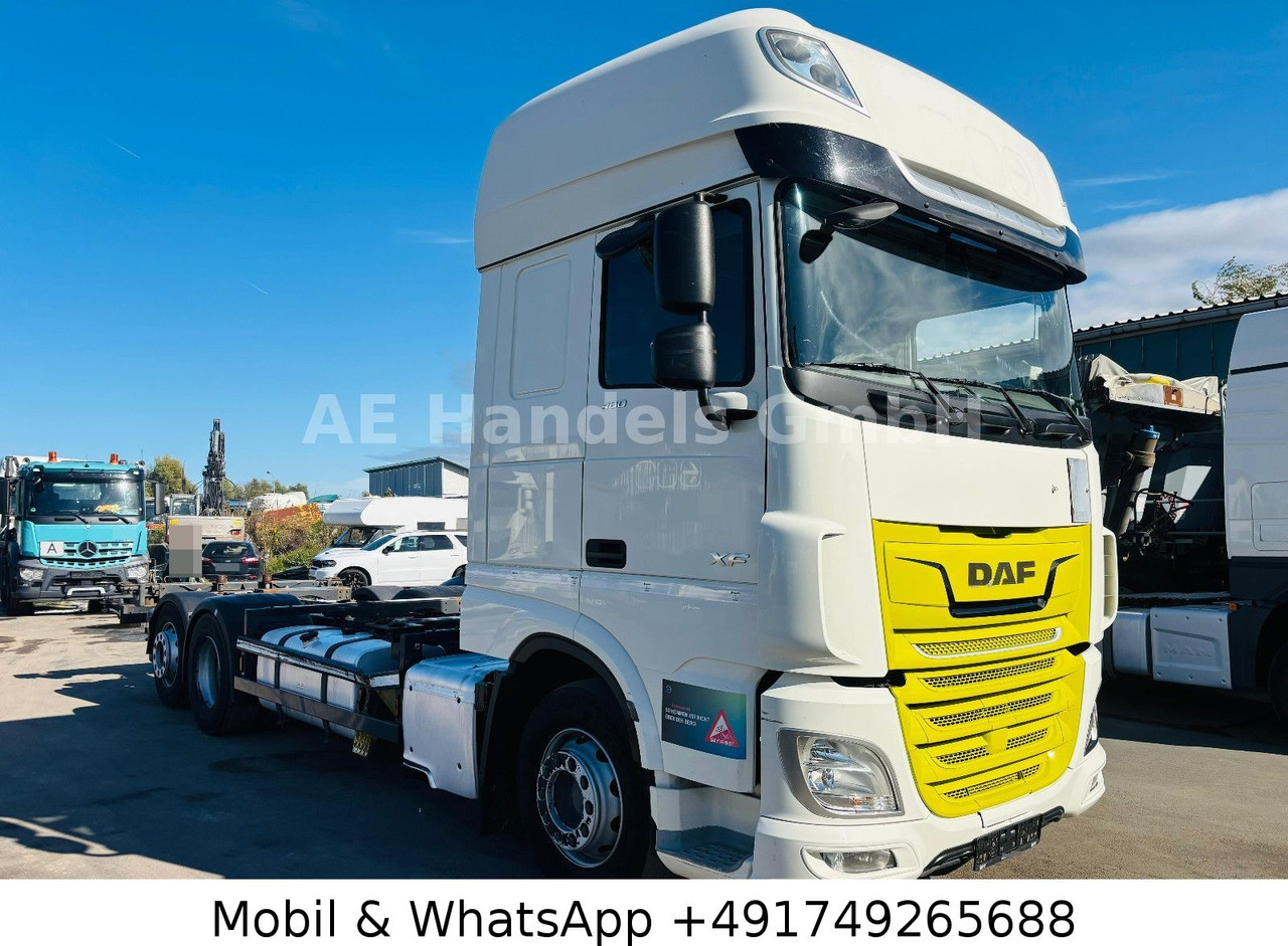 DAF XF480 SSC BDF *Retarder/Lenk+Lift/ACC/2xTank/AHK - Caminhão transportador de contêineres/ Caixa móvel: foto 1 DAF XF480 SSC BDF *Retarder/Lenk+Lift/ACC/2xTank/AHK - Caminhão transportador de contêineres/ Caixa móvel: foto 1
