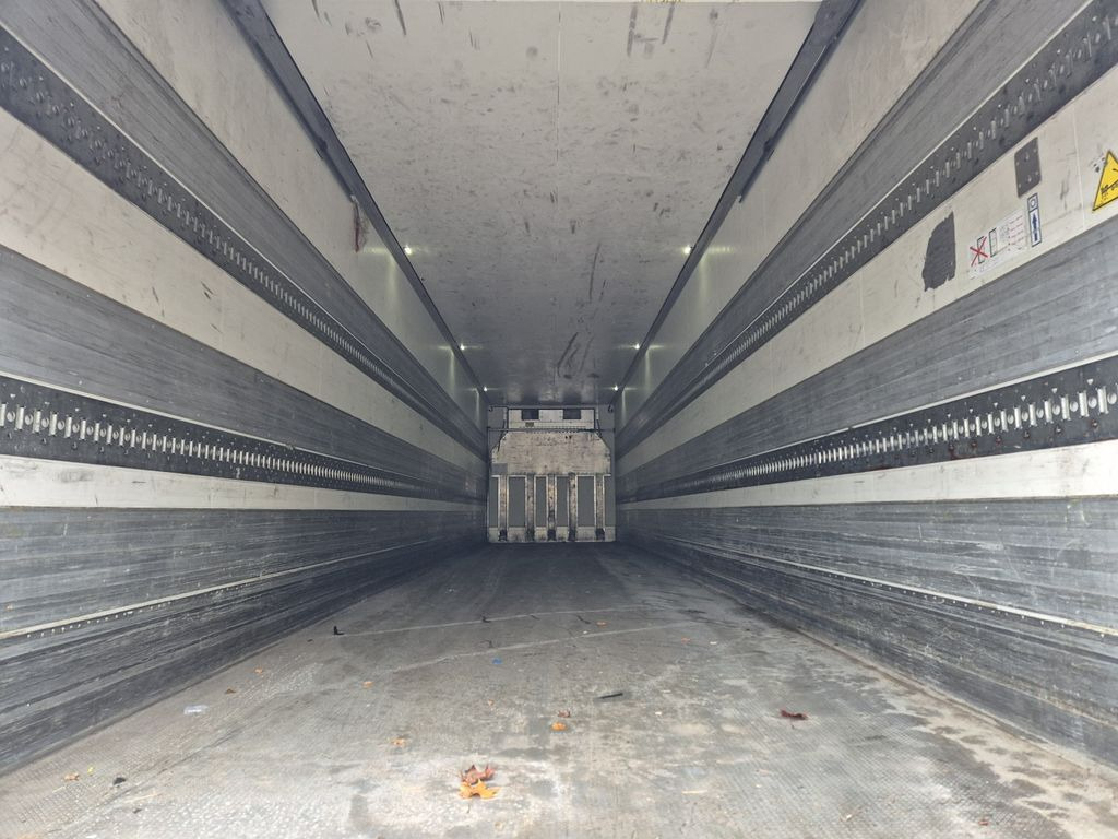 Krone SZ Carrier Vector 1950 *+-30°*Rolltor/Smartboard Krone SZ Carrier Vector 1950 *+-30°*Rolltor/Smartboard - Semireboque frigorífico: foto 4 Krone SZ Carrier Vector 1950 *+-30°*Rolltor/Smartboard Krone SZ Carrier Vector 1950 *+-30°*Rolltor/Smartboard - Semireboque frigorífico: foto 4