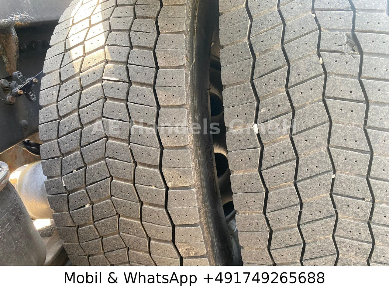 Locação de  MAN TGS 35.440 XLX BL 8x2 Silo *Retarder/Lenk+Lift MAN TGS 35.440 XLX BL 8x2 Silo *Retarder/Lenk+Lift: foto 21