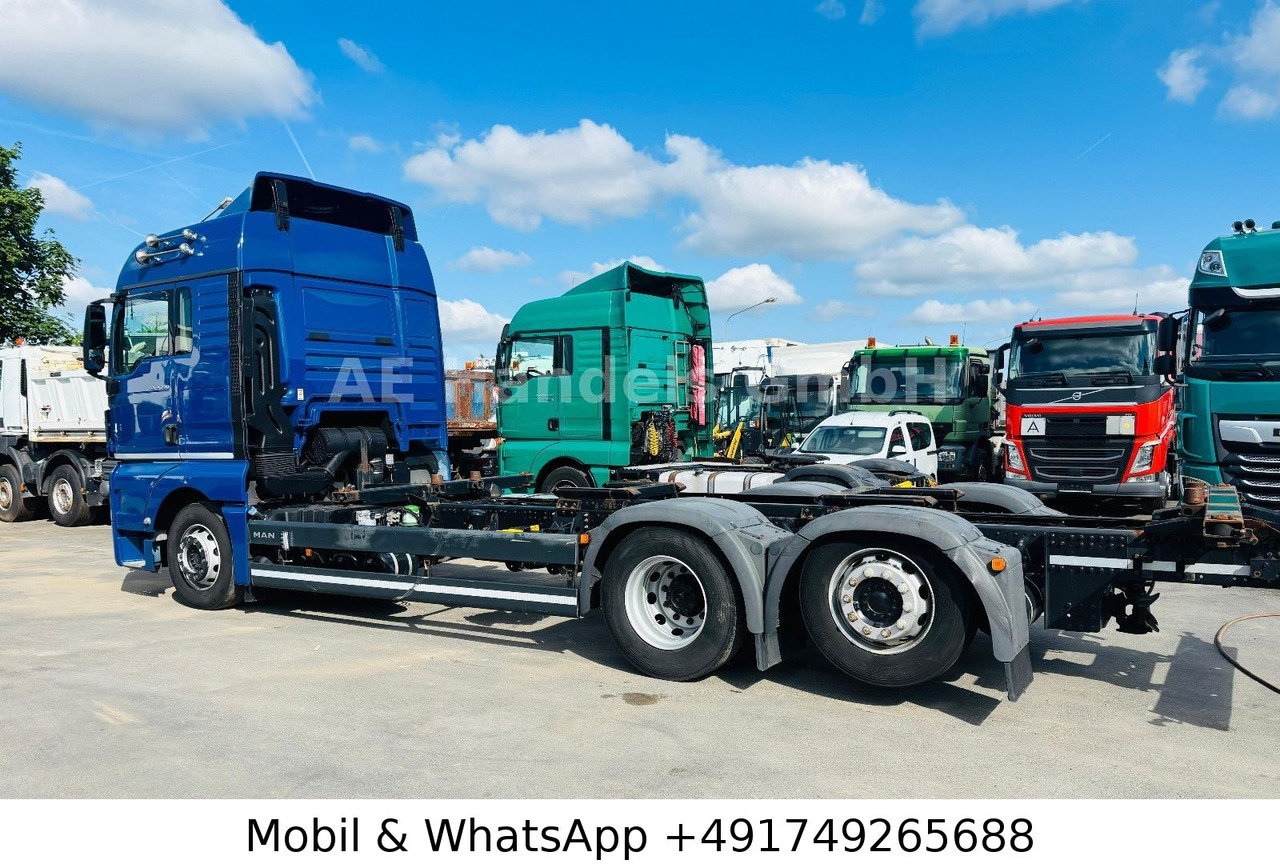 MAN TGX 26.510 XLX LL 6x2*Retarder/Lenk+Lift/ACC/LDW - Caminhão chassi: foto 2 MAN TGX 26.510 XLX LL 6x2*Retarder/Lenk+Lift/ACC/LDW - Caminhão chassi: foto 2