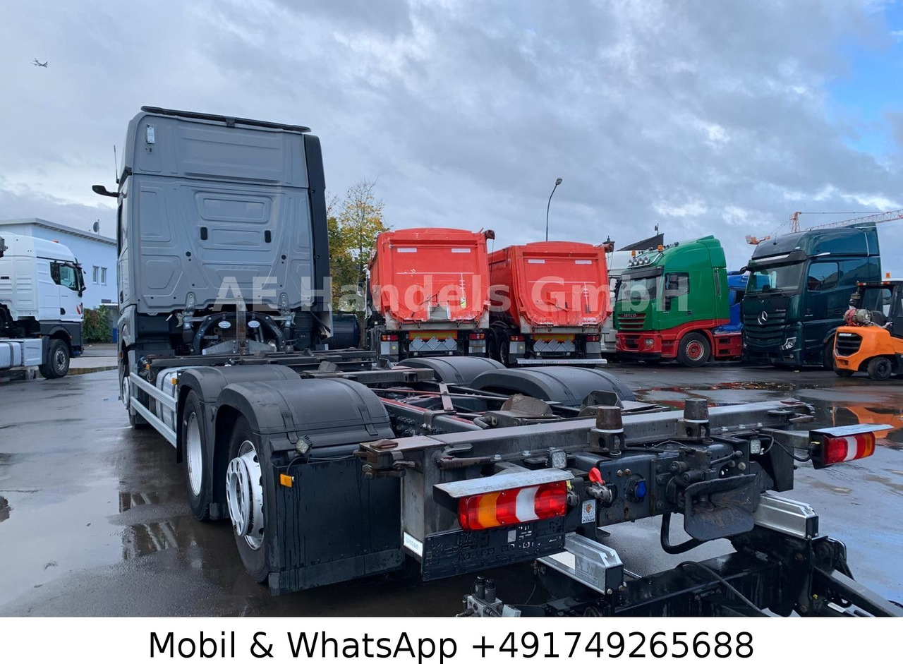 Mercedes-Benz Actros V 2545 BigSpace LL*Retarder/LBW/Lenk+Lift - Caminhão transportador de contêineres/ Caixa móvel: foto 5 Mercedes-Benz Actros V 2545 BigSpace LL*Retarder/LBW/Lenk+Lift - Caminhão transportador de contêineres/ Caixa móvel: foto 5