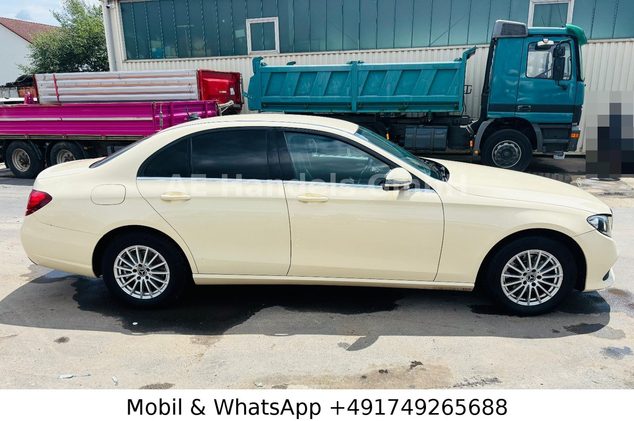 Mercedes-Benz E 220 d *Leder / Sitzheizung / Tempomat - Sedã: foto 2 Mercedes-Benz E 220 d *Leder / Sitzheizung / Tempomat - Sedã: foto 2