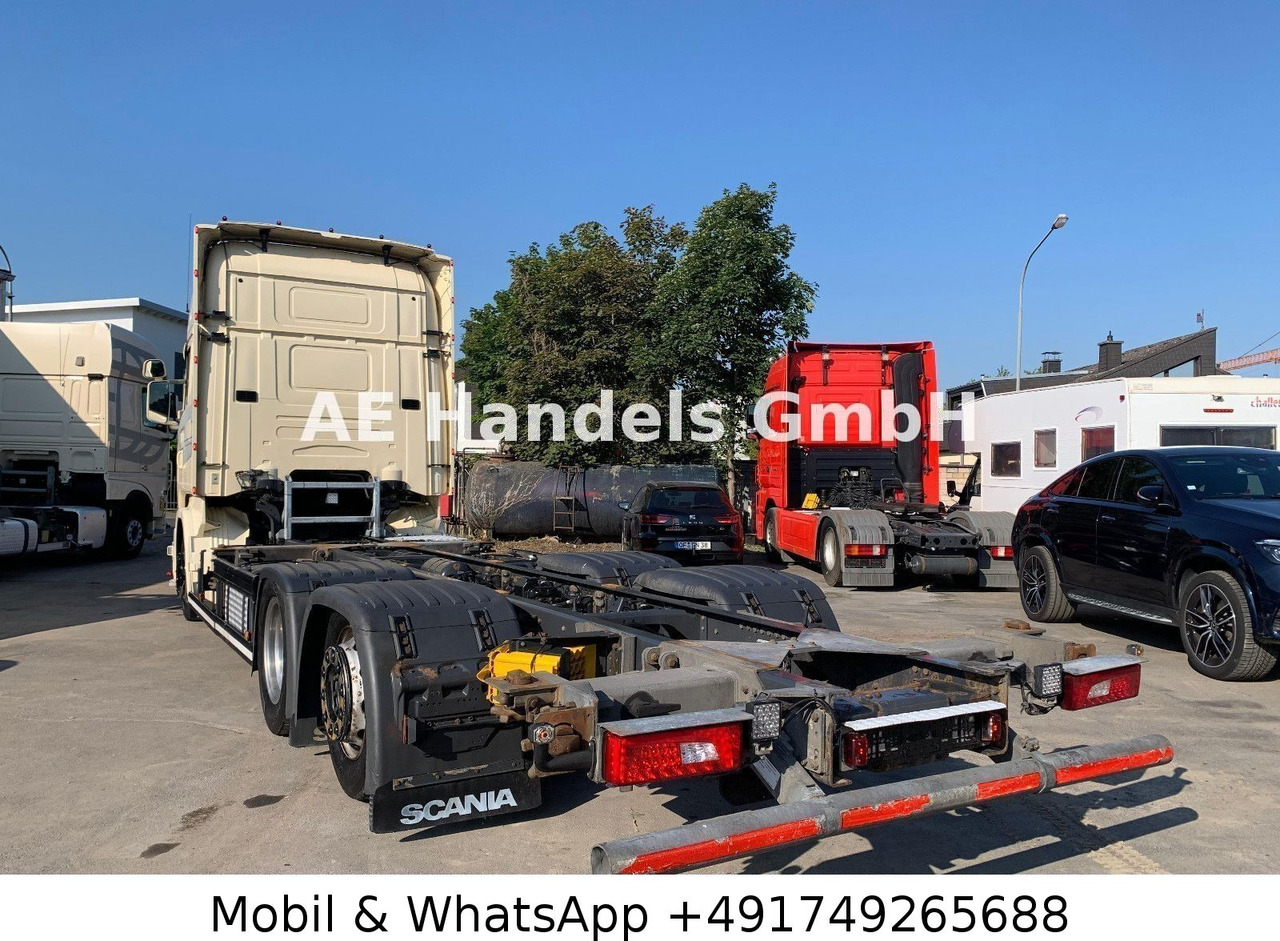 Scania R450 TopLine LL 6x2 BDF *Retarder/2xTank/ACC/AHK - Caminhão transportador de contêineres/ Caixa móvel: foto 4 Scania R450 TopLine LL 6x2 BDF *Retarder/2xTank/ACC/AHK - Caminhão transportador de contêineres/ Caixa móvel: foto 4
