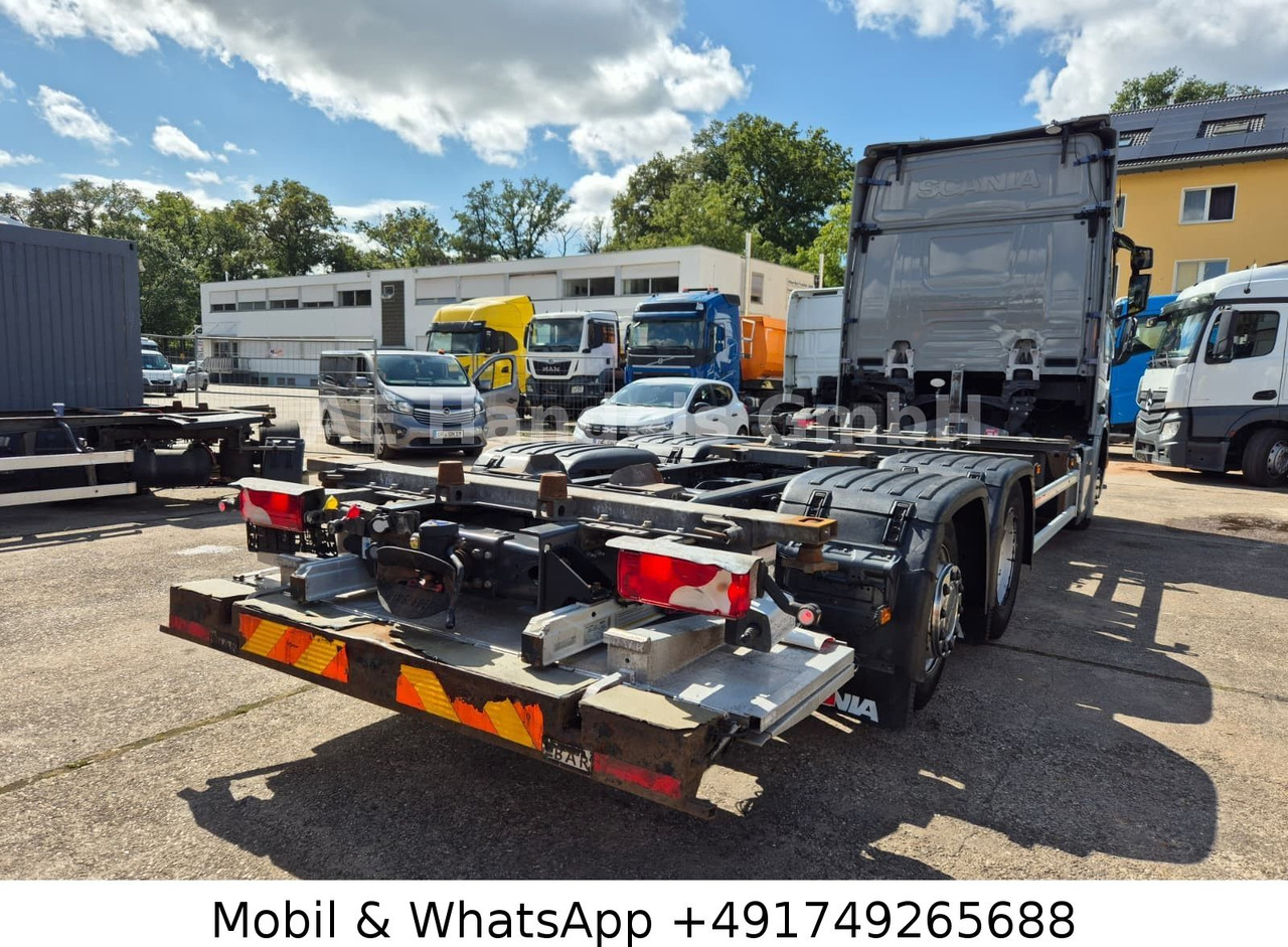 Scania S450 HighLine BDF *Retarder/Lenk+Lift/Multi/LBW - Caminhão transportador de contêineres/ Caixa móvel: foto 3 Scania S450 HighLine BDF *Retarder/Lenk+Lift/Multi/LBW - Caminhão transportador de contêineres/ Caixa móvel: foto 3