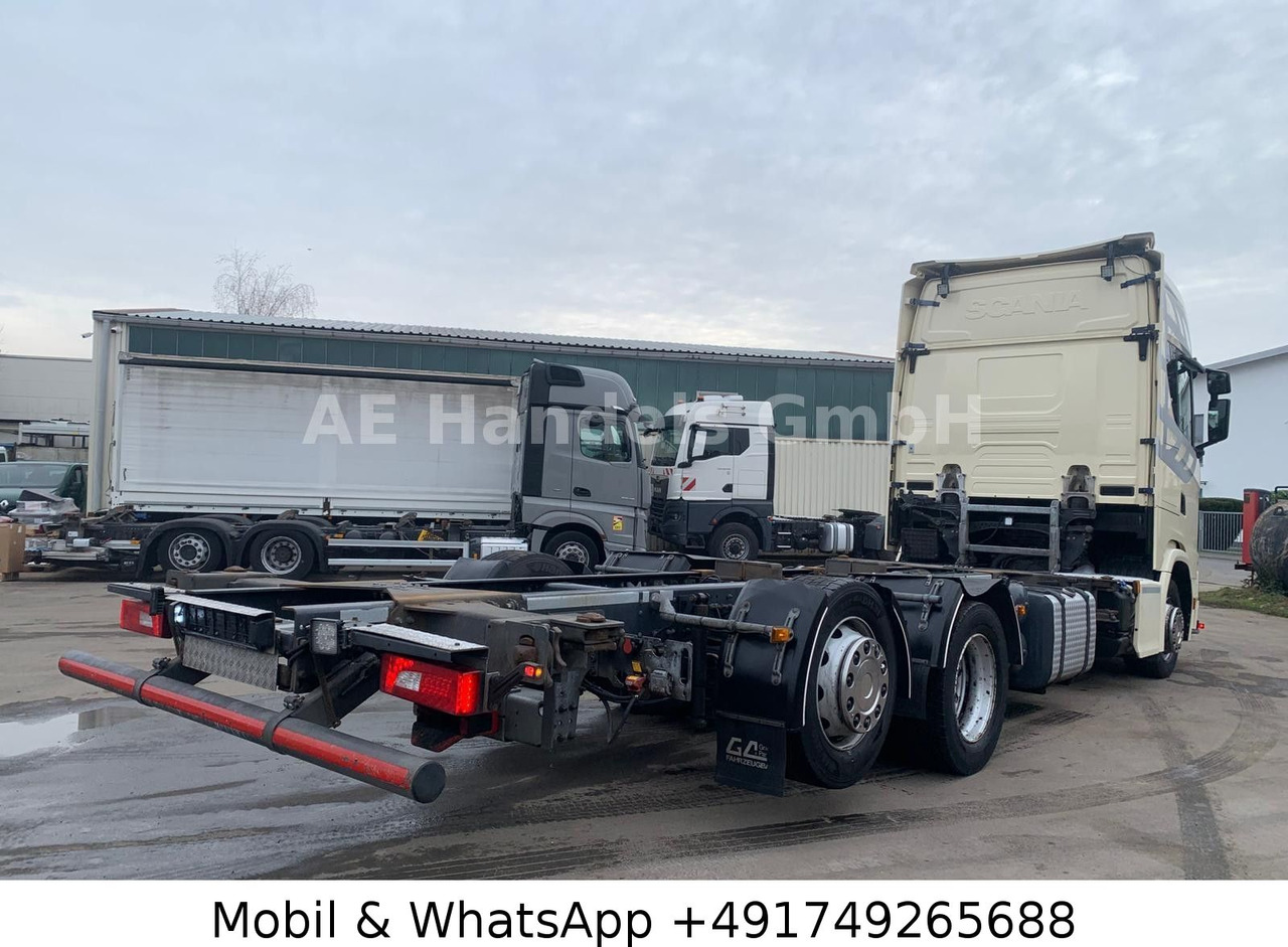 Scania S450 HighLine LL 6x2 BDF*Retarder/AHK/2xTank/ACC - Caminhão transportador de contêineres/ Caixa móvel: foto 4 Scania S450 HighLine LL 6x2 BDF*Retarder/AHK/2xTank/ACC - Caminhão transportador de contêineres/ Caixa móvel: foto 4