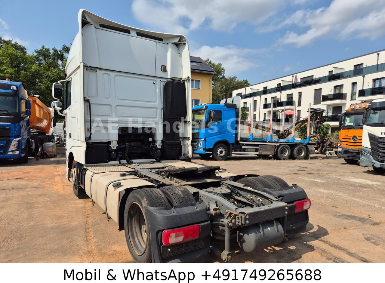 DAF XF 460 BL LowDeck*Retarder/ACC/2xTank/Standklima - Tractor: foto 5 DAF XF 460 BL LowDeck*Retarder/ACC/2xTank/Standklima - Tractor: foto 5