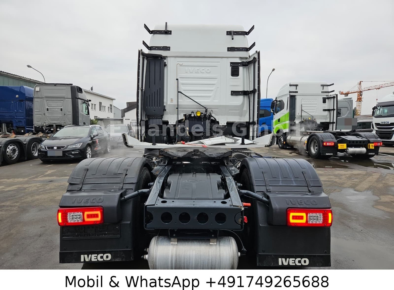 Iveco S-Way 460 AS LNG *Retarder/ACC/2xTank/LED/Leder - Tractor: foto 4 Iveco S-Way 460 AS LNG *Retarder/ACC/2xTank/LED/Leder - Tractor: foto 4