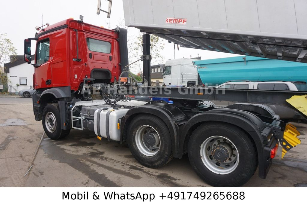 Mercedes-Benz Arocs V 2651 BL 6x4 L *Retarder/Hydraulik/ACC - Tractor: foto 4 Mercedes-Benz Arocs V 2651 BL 6x4 L *Retarder/Hydraulik/ACC - Tractor: foto 4