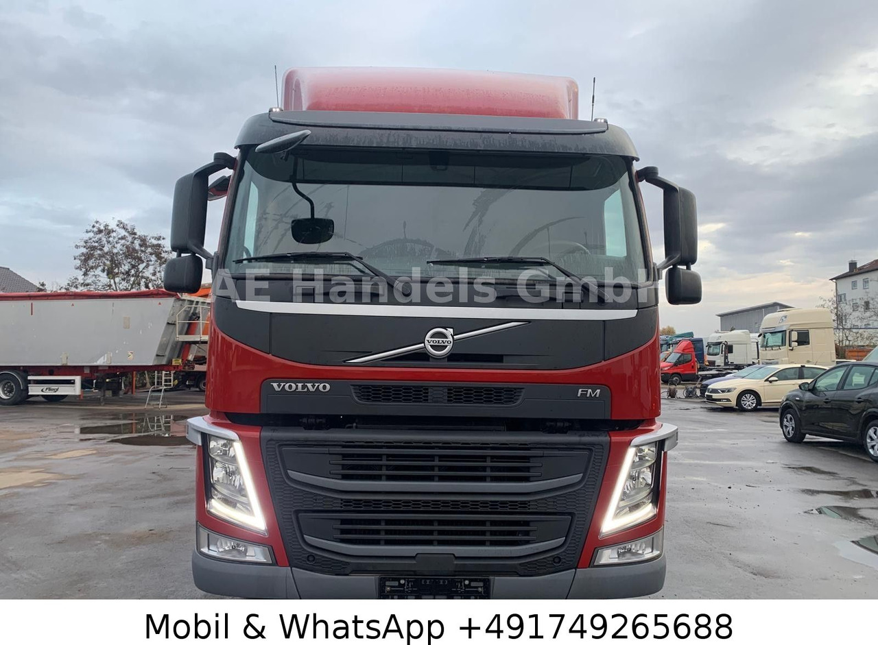 Tractor Volvo FM 460 Schlafkabine BL 4x2 *VEB+/ACC/Standklima: foto 10 Tractor Volvo FM 460 Schlafkabine BL 4x2 *VEB+/ACC/Standklima: foto 10