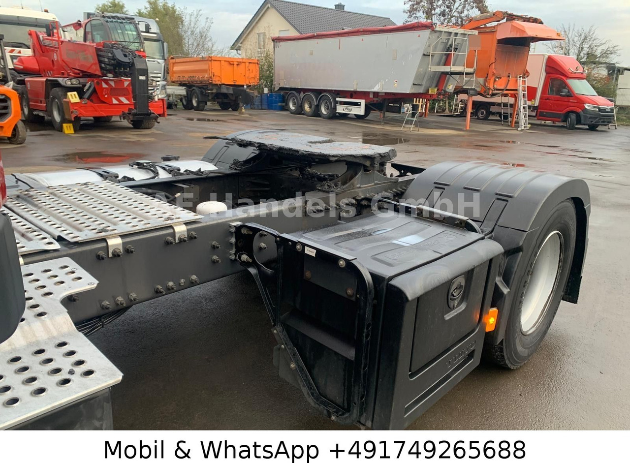 Tractor Volvo FM 460 Schlafkabine BL 4x2 *VEB+/ACC/Standklima: foto 11 Tractor Volvo FM 460 Schlafkabine BL 4x2 *VEB+/ACC/Standklima: foto 11