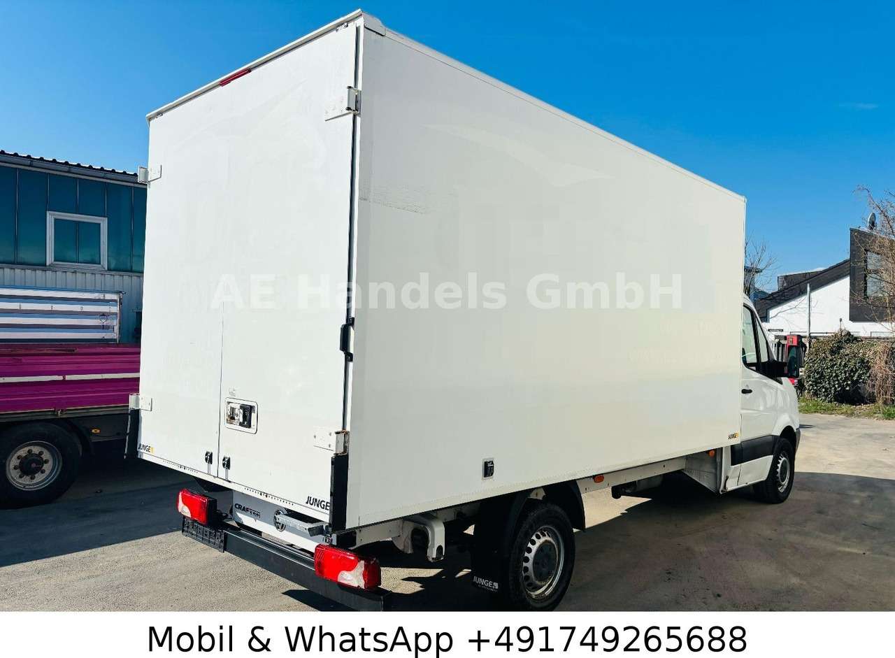 Volkswagen Crafter Koffer 2.0 TDI Junge *Klima/Tempomat - Carrinha de contentor: foto 2 Volkswagen Crafter Koffer 2.0 TDI Junge *Klima/Tempomat - Carrinha de contentor: foto 2