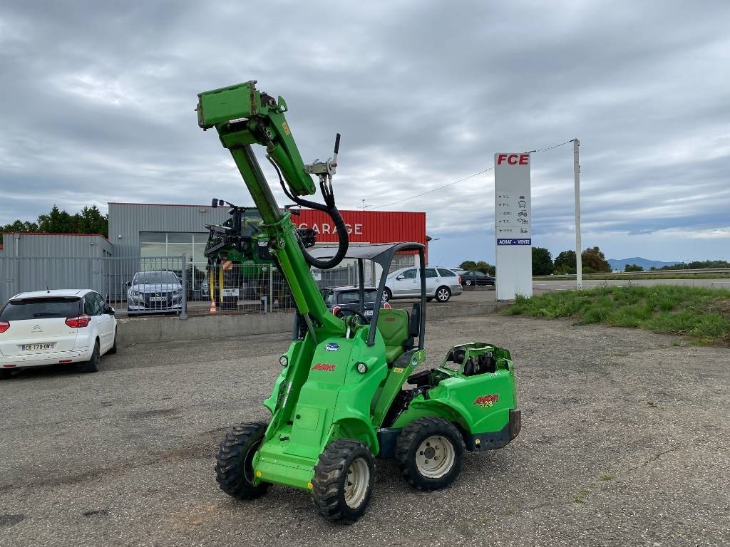 Avant M 528 EIPTT /Certificat CE endommagée  - Carregadeira articulada: foto 2 Avant M 528 EIPTT /Certificat CE endommagée  - Carregadeira articulada: foto 2