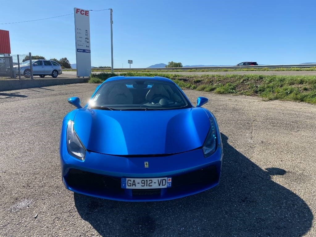 Ferrari 488 SPIDER -Carte Grise Française endommagé - Automóvel: foto 3 Ferrari 488 SPIDER -Carte Grise Française endommagé - Automóvel: foto 3