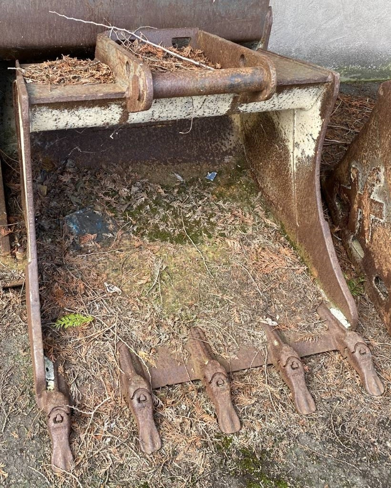 Geith Divers Godets et Attaches - Balde de Máquina de construção: foto 4 Geith Divers Godets et Attaches - Balde de Máquina de construção: foto 4