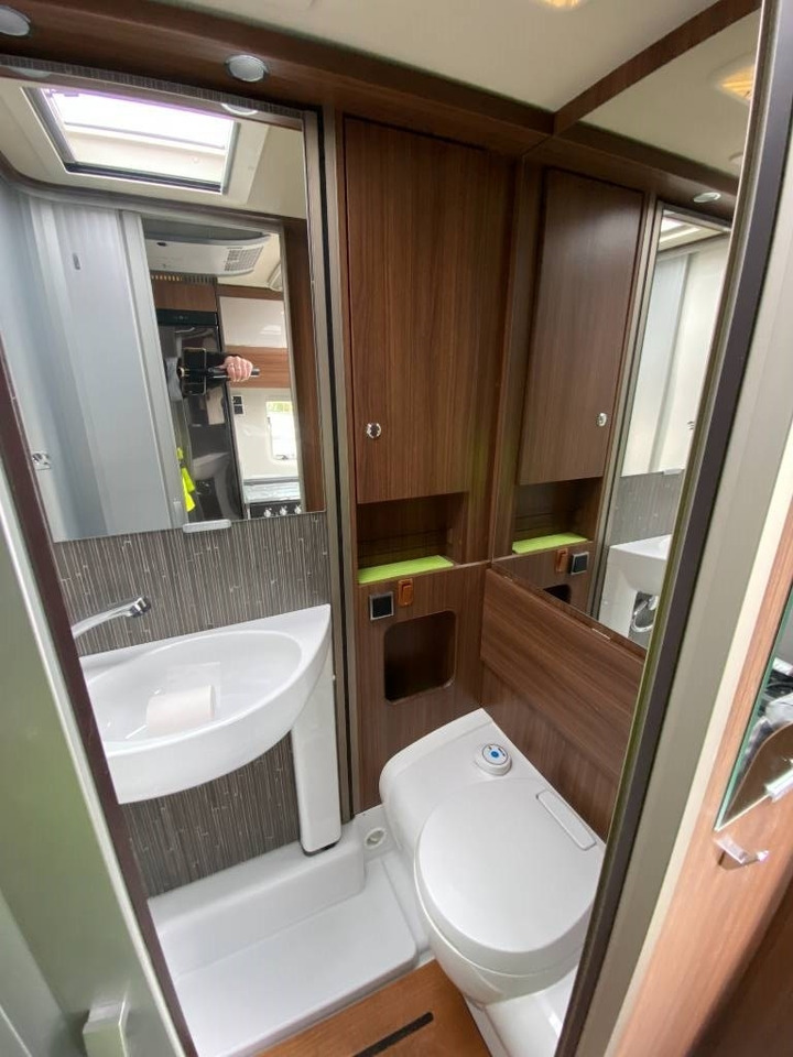 Hymer ML-T 570 -Mercedes 419 CDI 190 4x4 1er Main - Autocaravana perfilada: foto 4 Hymer ML-T 570 -Mercedes 419 CDI 190 4x4 1er Main - Autocaravana perfilada: foto 4