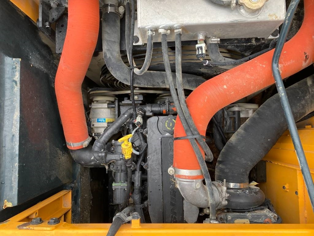 Escavadora de rastos Hyundai HX 235LCR Origine Française avec Certificat CE: foto 10