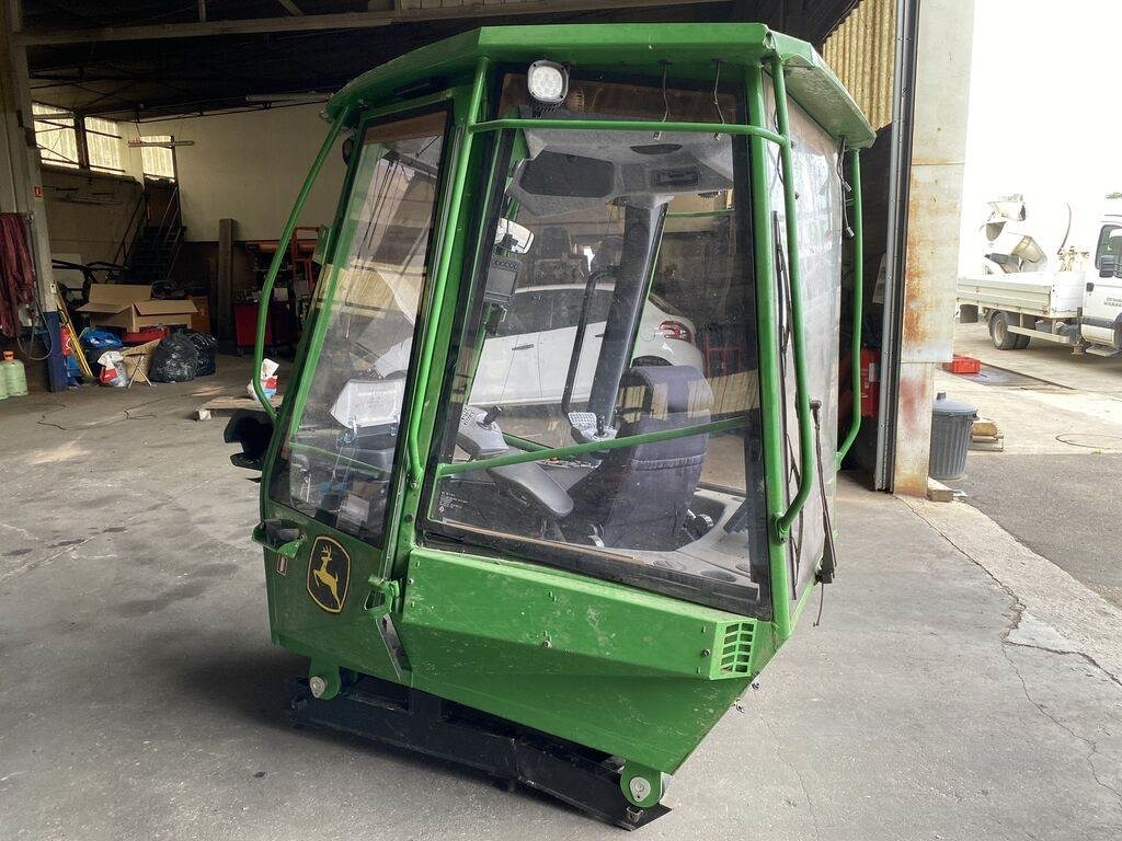John Deere SERIE 10 - Cabine de Caminhão: foto 5 John Deere SERIE 10 - Cabine de Caminhão: foto 5