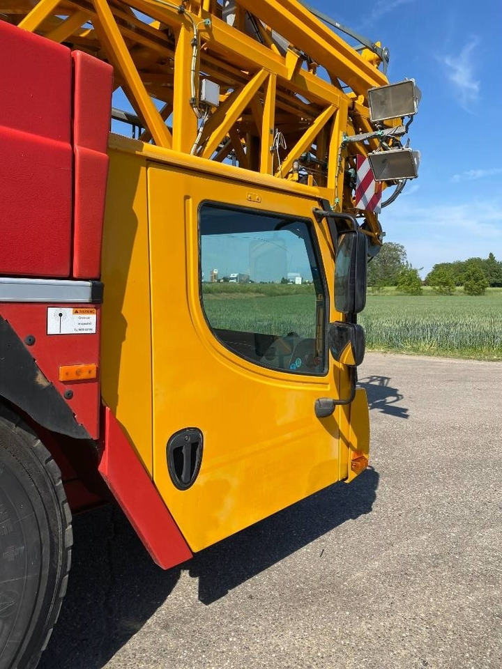 Grua automontante Liebherr MK 88 Certificat CE / 1er Main endommagée: foto 47