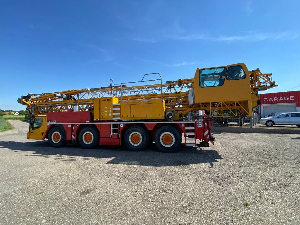 Liebherr MK 88 Certificat CE / 1er Main endommagée - Guindaste móvel: foto 5 Liebherr MK 88 Certificat CE / 1er Main endommagée - Guindaste móvel: foto 5