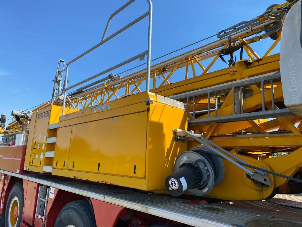 Grua automontante Liebherr MK 88 Certificat CE / 1er Main endommagée: foto 29