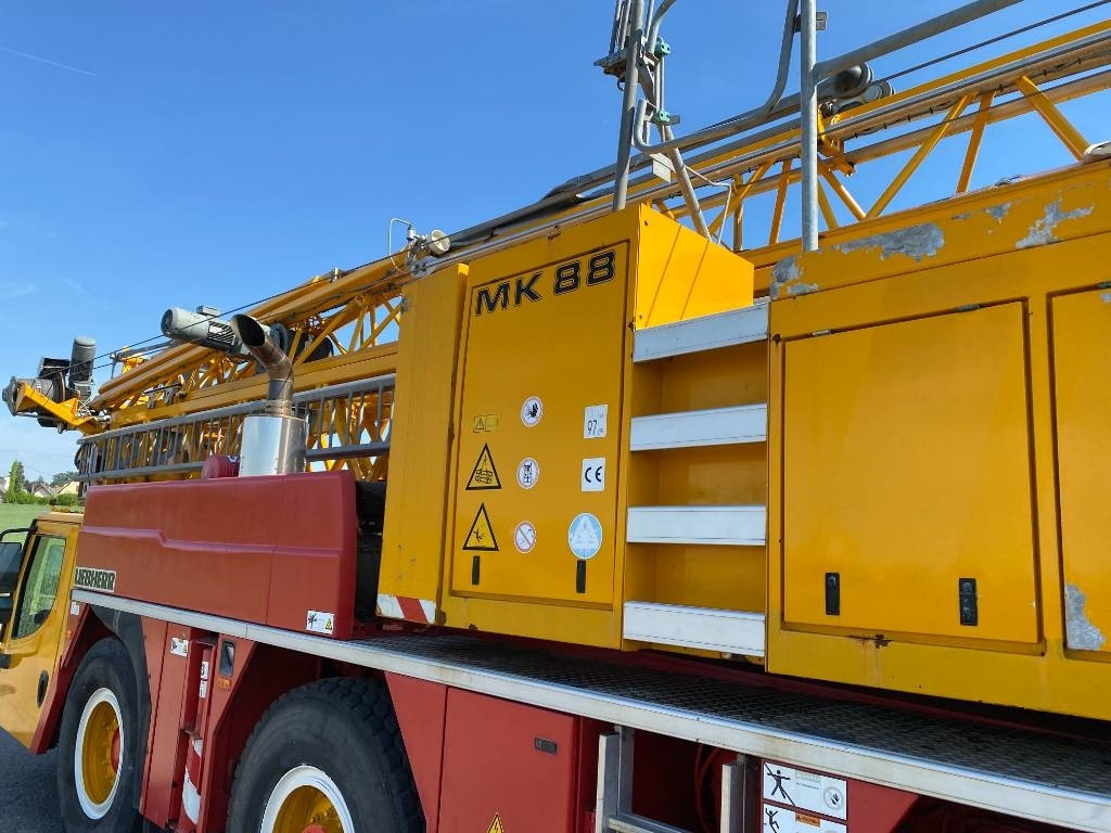 Grua automontante Liebherr MK 88 Certificat CE / 1er Main endommagée: foto 27