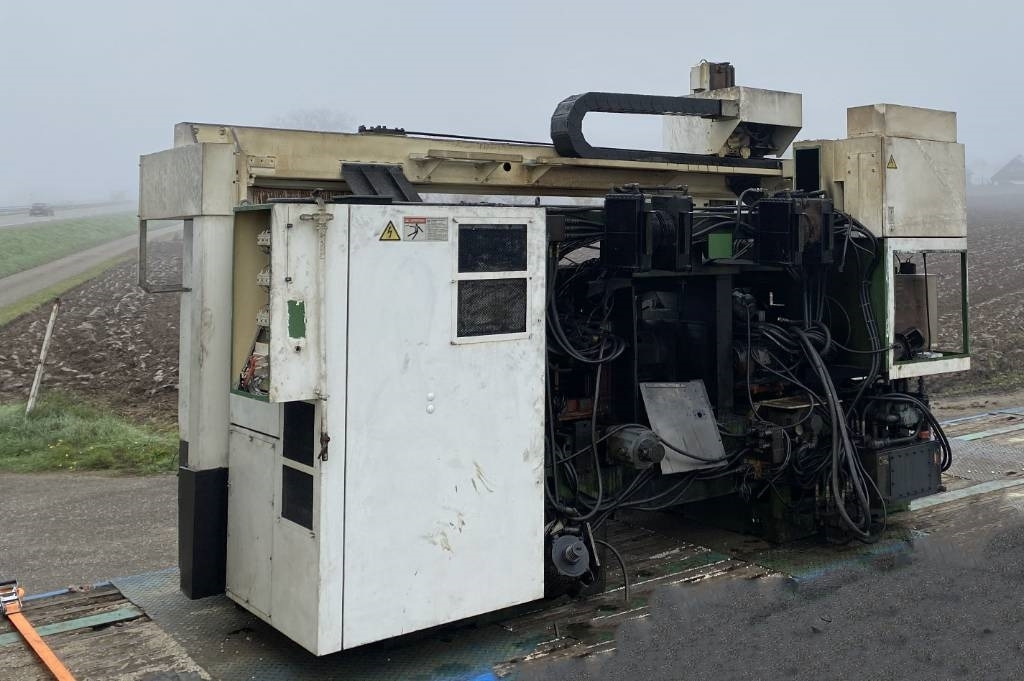 Mazak / Yamazaki FLEX-GL 200N-MLTPLX 630 1er Main - Máquina de construção: foto 4 Mazak / Yamazaki FLEX-GL 200N-MLTPLX 630 1er Main - Máquina de construção: foto 4