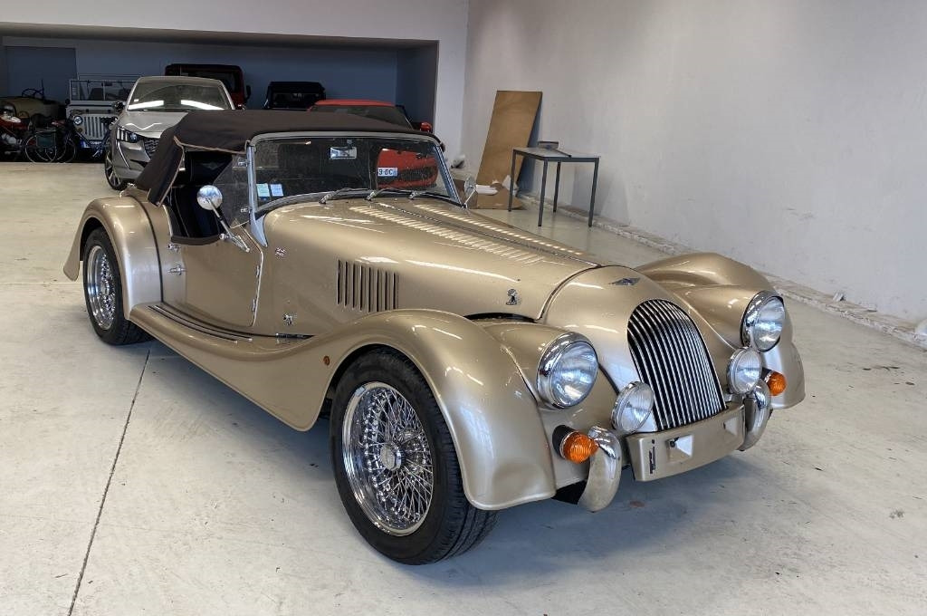 Morgan Roadster 3.7i/Ford V6 Boite manuelle endommagé - Automóvel: foto 4 Morgan Roadster 3.7i/Ford V6 Boite manuelle endommagé - Automóvel: foto 4