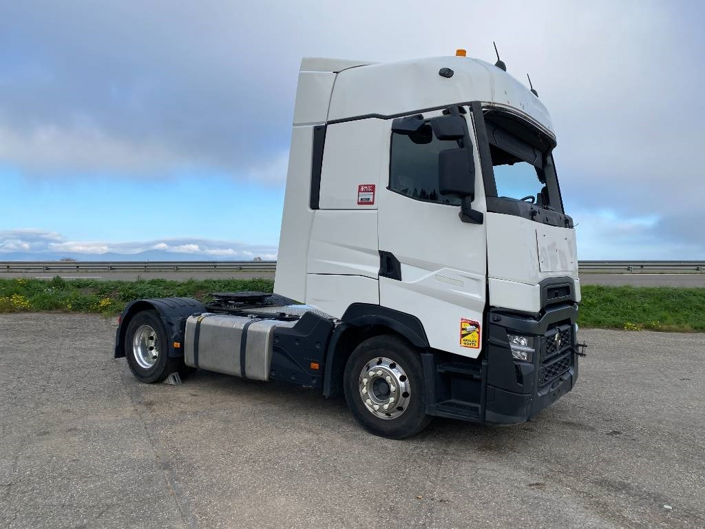 Renault T 480/Retarder Carte grise Française endommagé - Tractor: foto 3 Renault T 480/Retarder Carte grise Française endommagé - Tractor: foto 3