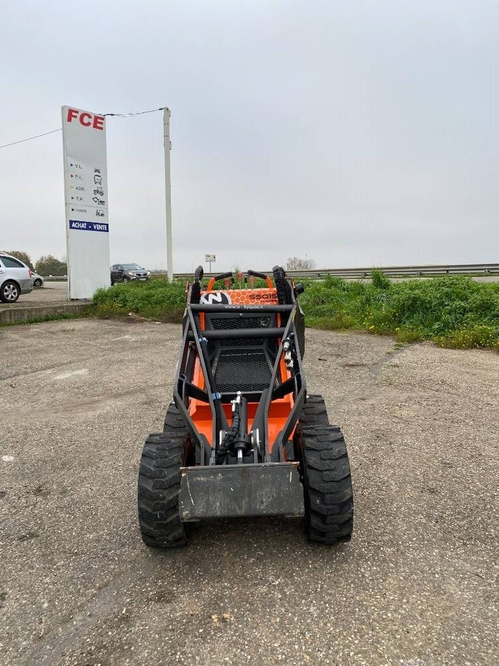 WorkyQuad WORKYQUAD SSQ15D Origine Française endommagée - Carregadeira articulada: foto 2 WorkyQuad WORKYQUAD SSQ15D Origine Française endommagée - Carregadeira articulada: foto 2