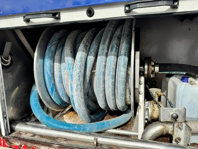 Fruehauf DAF XF 480 + REMORQUE FRUEHAUF CITERNE 23500€ - Semirreboque tanque: foto 4 Fruehauf DAF XF 480 + REMORQUE FRUEHAUF CITERNE 23500€ - Semirreboque tanque: foto 4