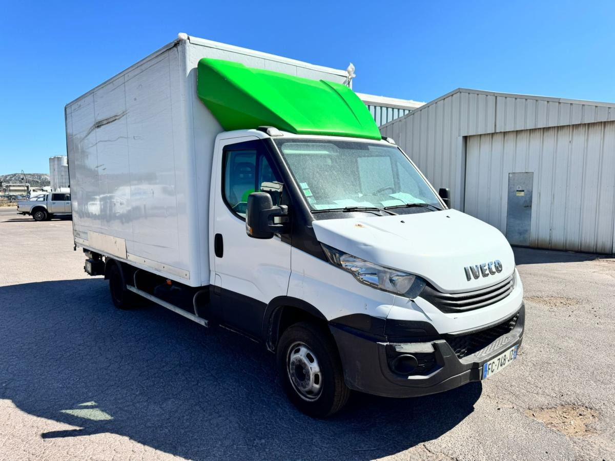 Iveco Daily 35C14 - Carrinha de contentor: foto 1 Iveco Daily 35C14 - Carrinha de contentor: foto 1