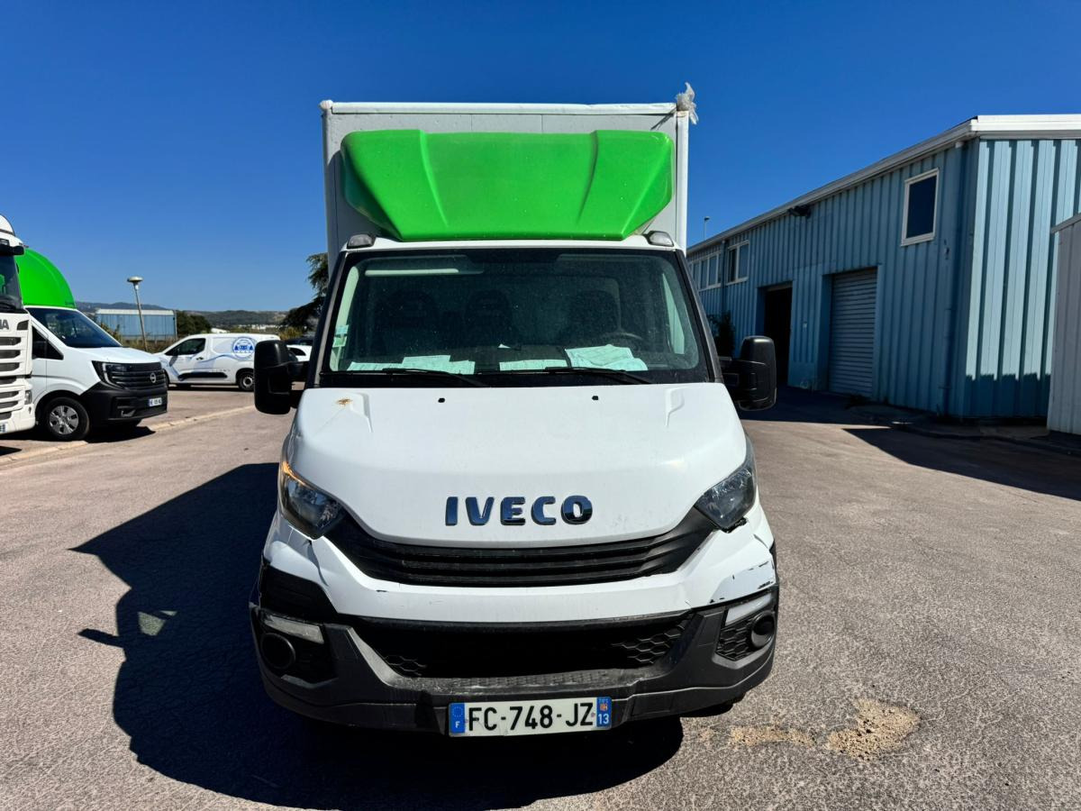 Iveco Daily 35C14 - Carrinha de contentor: foto 2 Iveco Daily 35C14 - Carrinha de contentor: foto 2