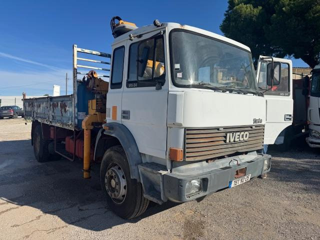 Iveco UNIC 175-24 BENNE GRUE - Caminhão basculante, Caminhão grua: foto 3 Iveco UNIC 175-24 BENNE GRUE - Caminhão basculante, Caminhão grua: foto 3