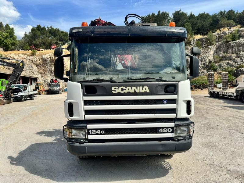 Scania C 124 420 - Caminhão polibenne: foto 2 Scania C 124 420 - Caminhão polibenne: foto 2